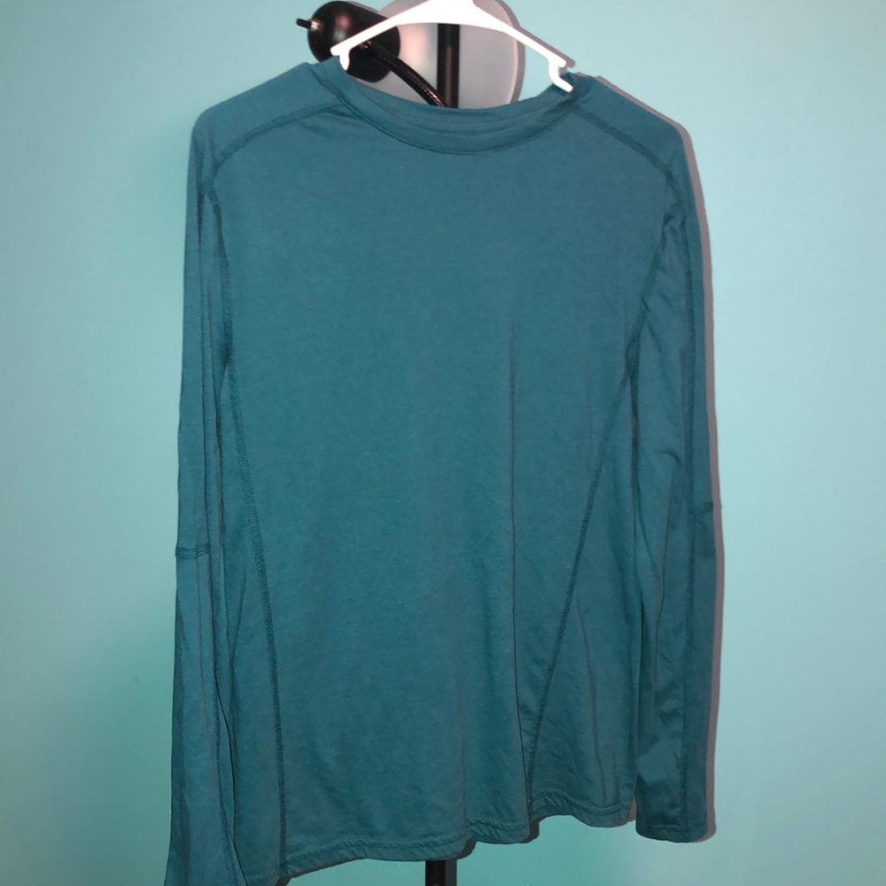 Blue long sleeve tee